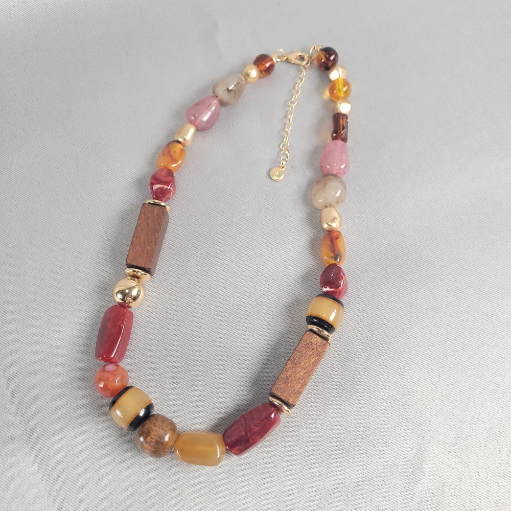 C1946 Chunky Mixed Material Statement Necklace Wood Resin Gold Tone Earthy Boho - Picture 2 of 7